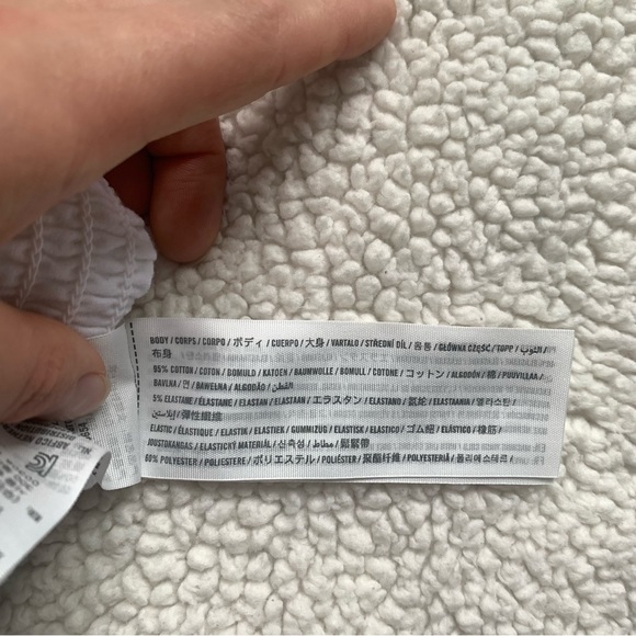 Hollister Halter Top - Picture 5 of 6